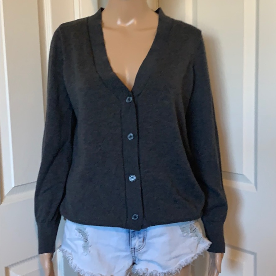 Brand New Blk Lt V Neck Sweater